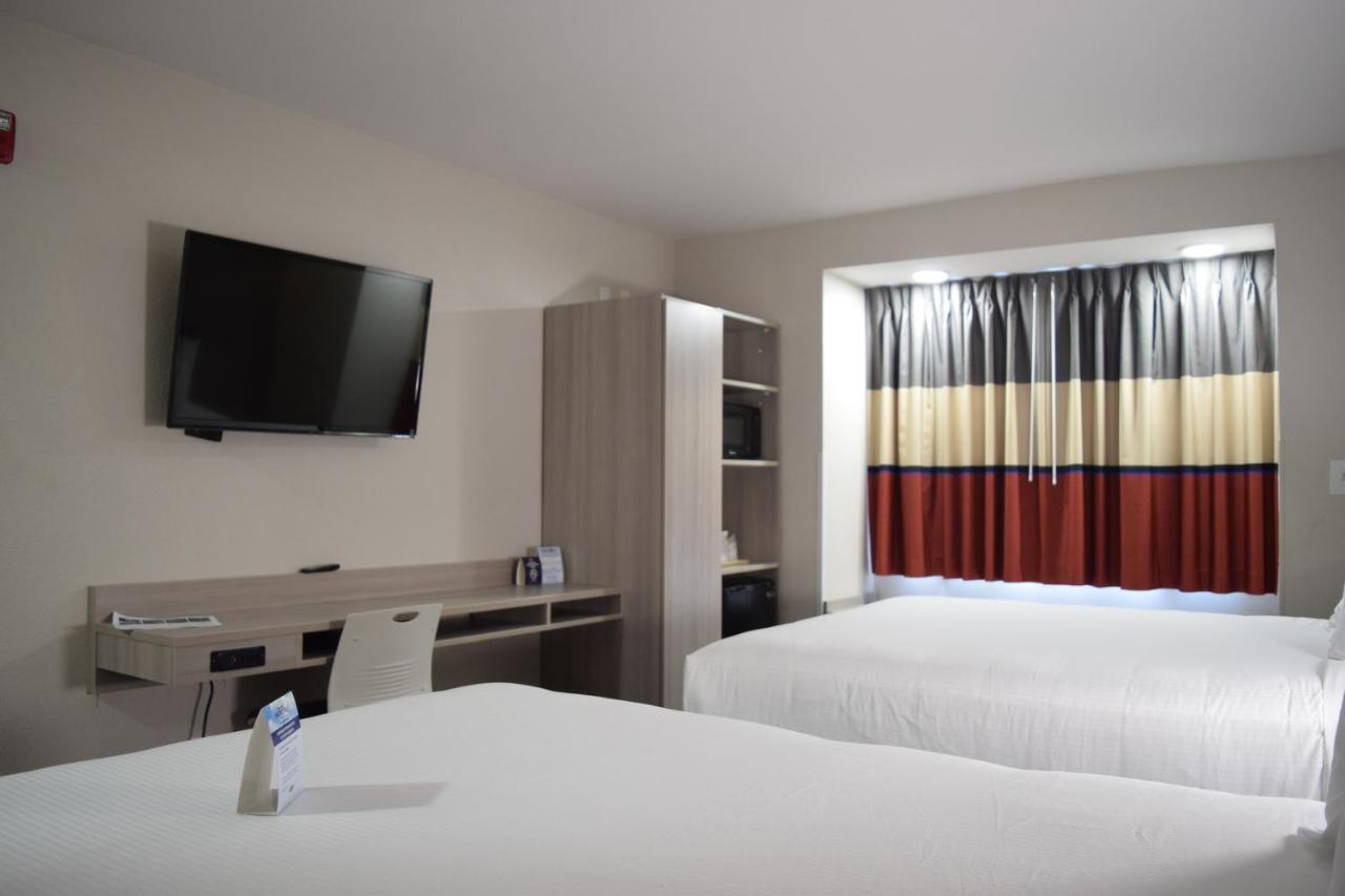 Travelers Inn And Suites Raleigh Zewnętrze zdjęcie