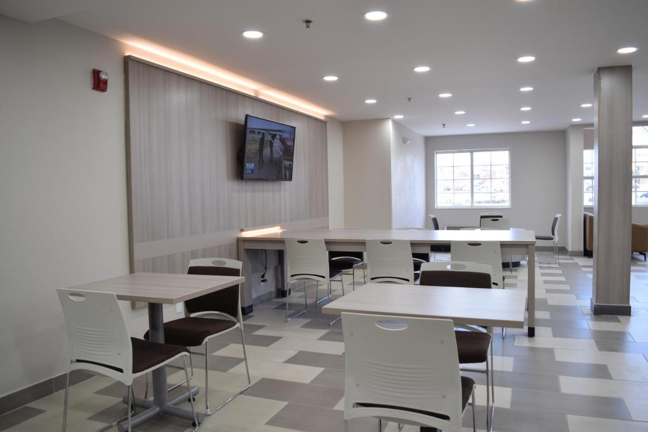 Travelers Inn And Suites Raleigh Zewnętrze zdjęcie